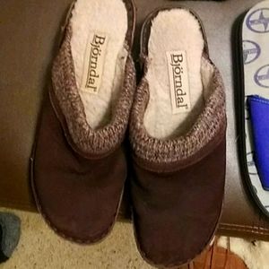 Pair of Bjorndal insulated mules
